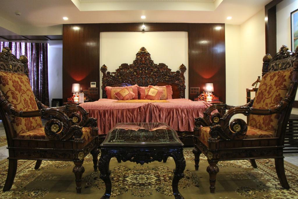 Maple Wood Hotel Ranchi Eksteriør billede