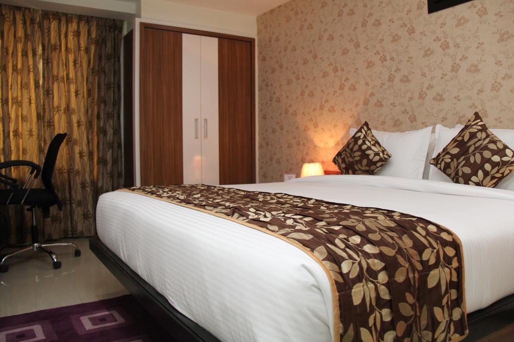 Maple Wood Hotel Ranchi Eksteriør billede