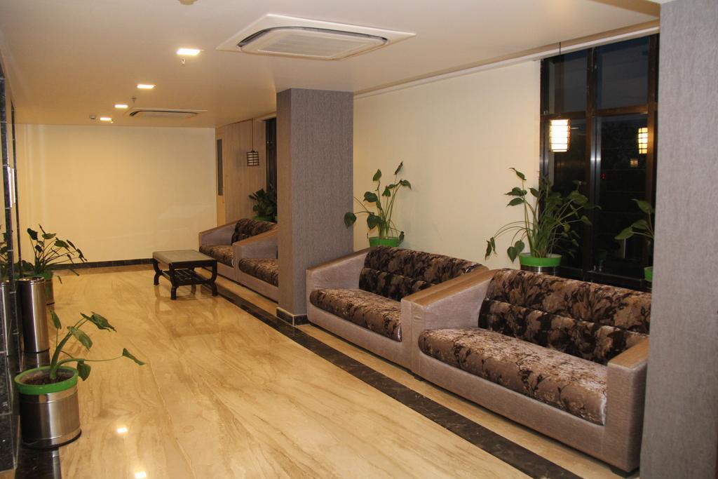 Maple Wood Hotel Ranchi Eksteriør billede